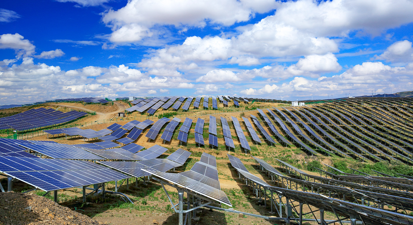 云南省石林石漠化區域60MWp農光互補光伏發電示范工程